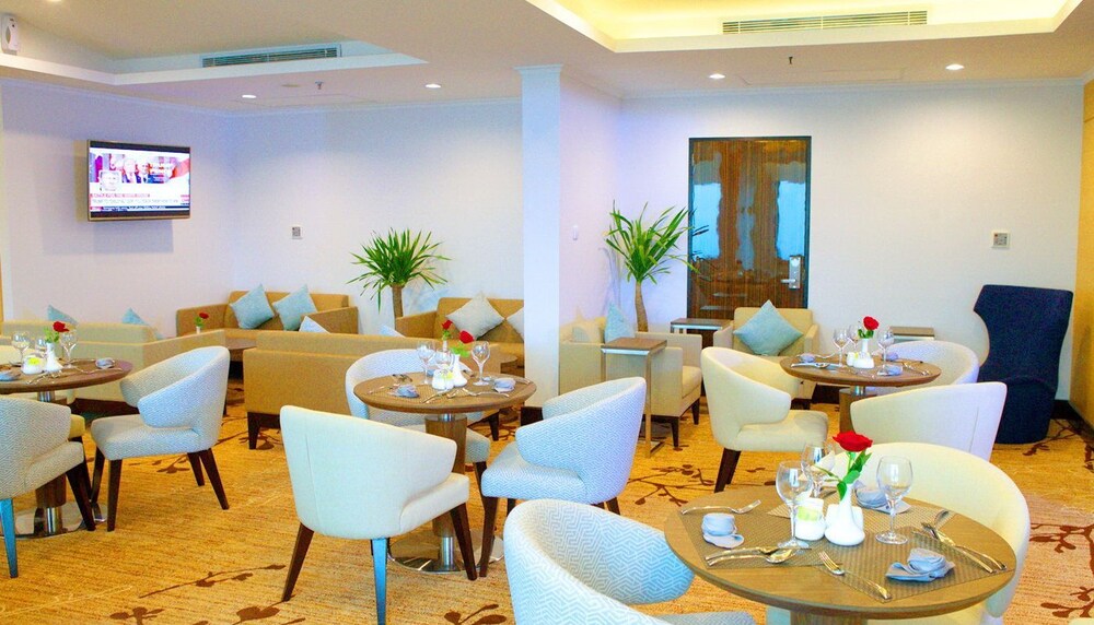 Hotel Lounge