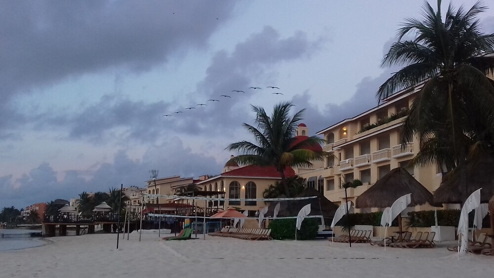 Beach/Ocean View