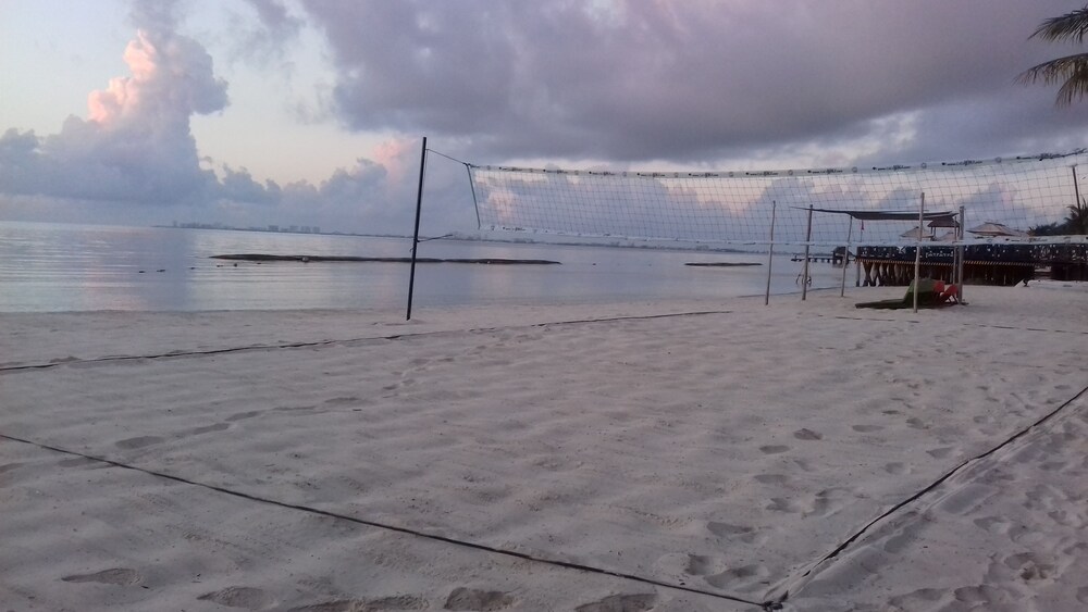 Beach/Ocean View