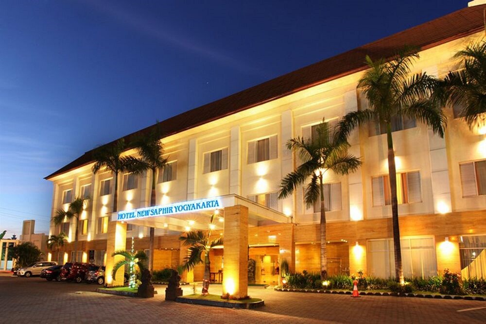 Hotel Front - Evening/Night