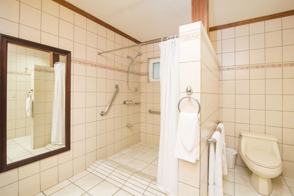 Full Suite - Bathroom