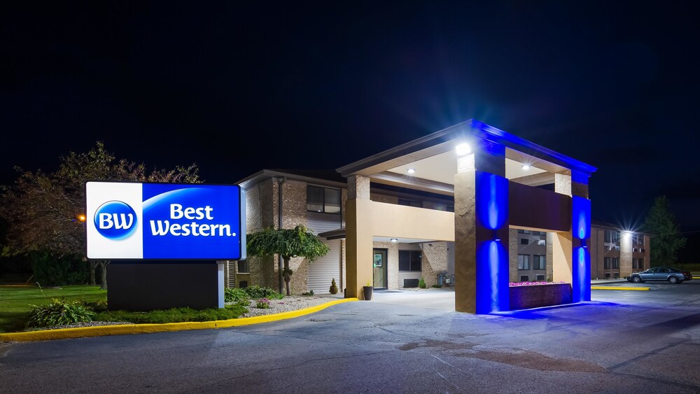 Hotel Front