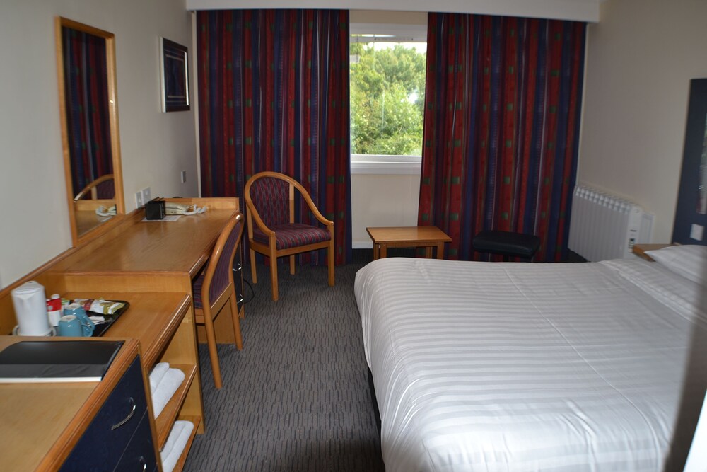 Guestroom View