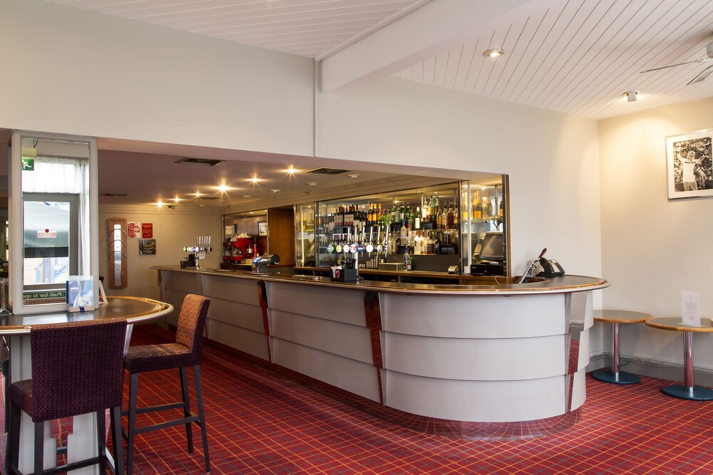 Hotel Bar