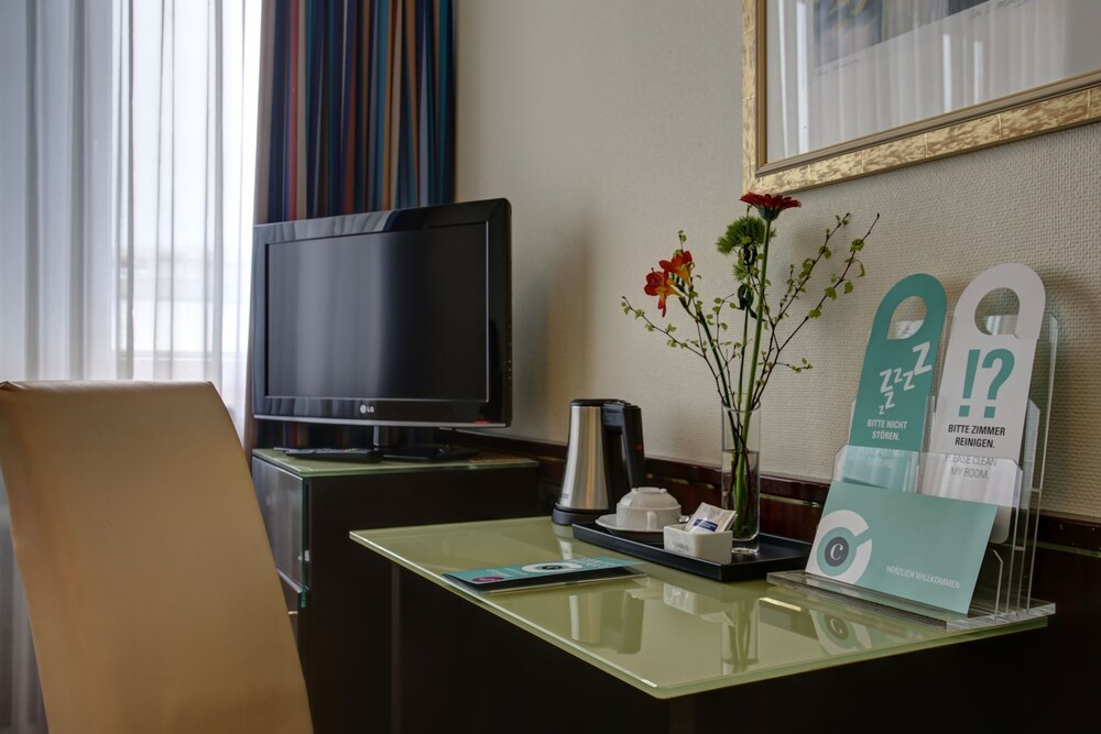 Businesscenter im Zimmer