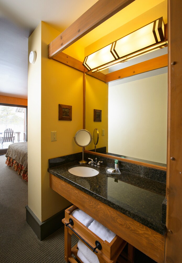 Villa, 2 Double Beds (Lodge Village) - Bathroom Sink