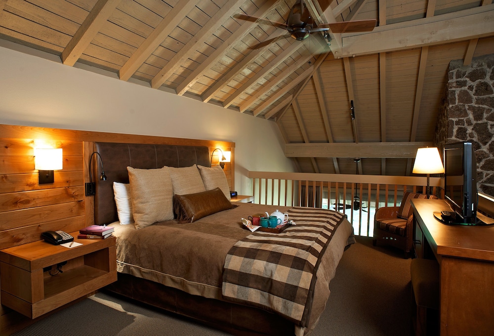 Suite, Resort View - Guestroom