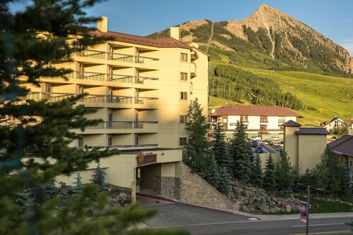 Elevation Hotel and Spa