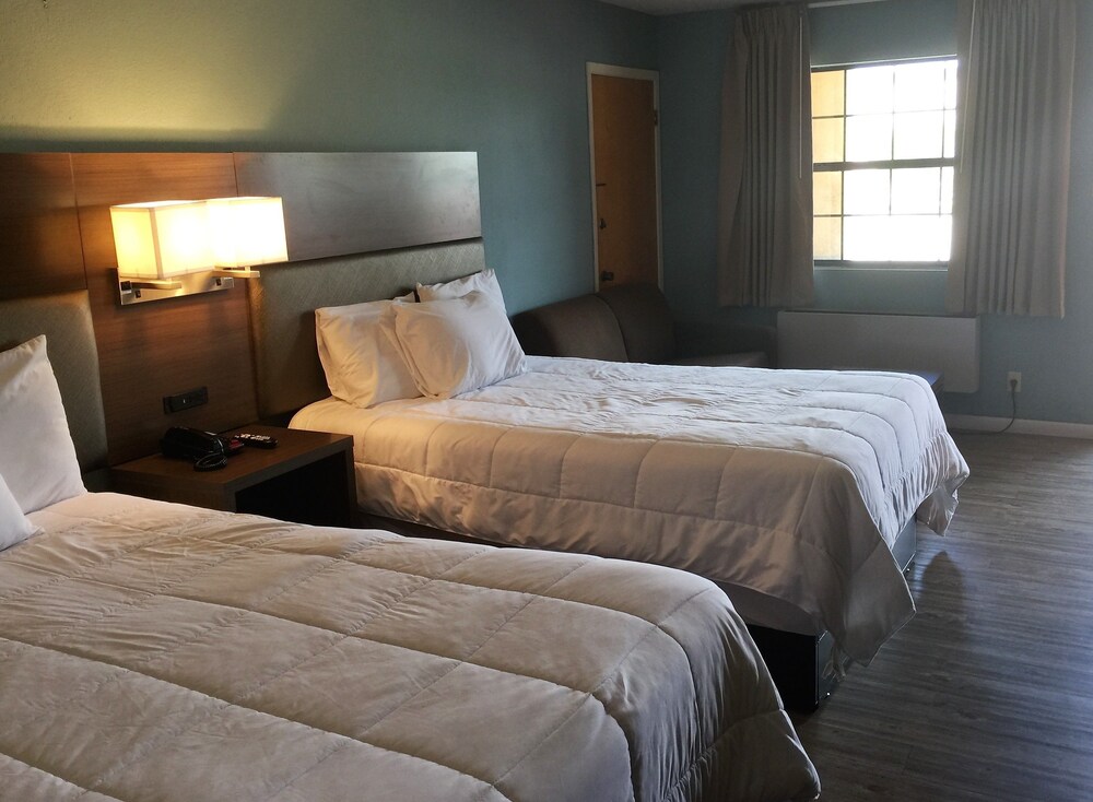 Guestroom View
