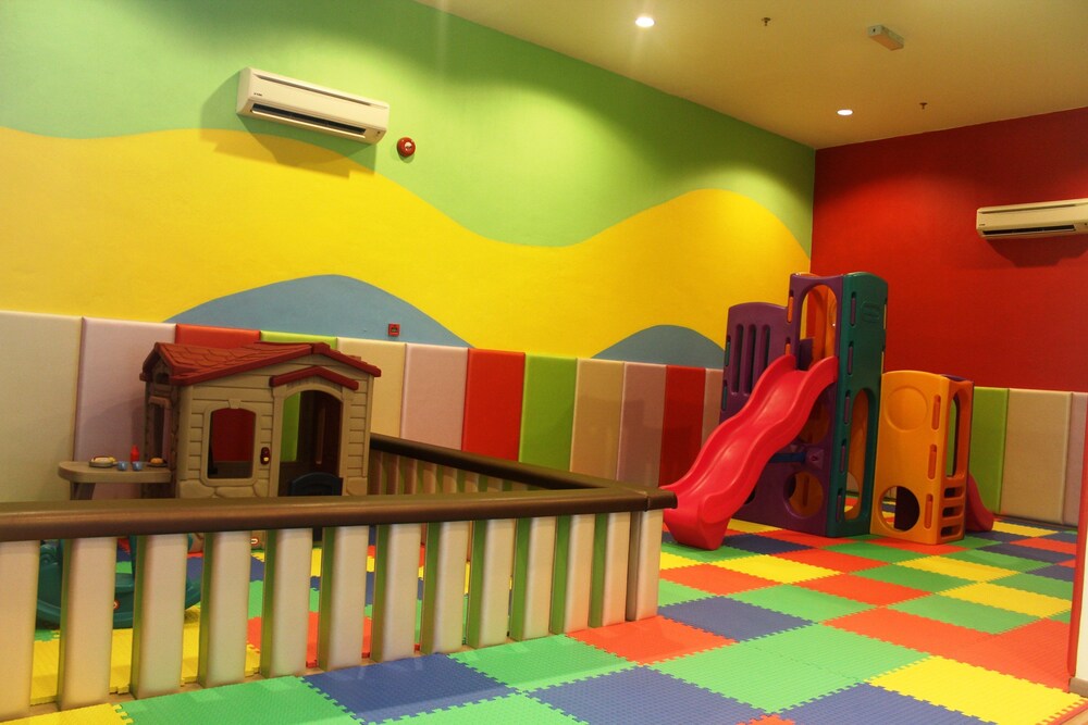 Childrens Play Area - Indoor
