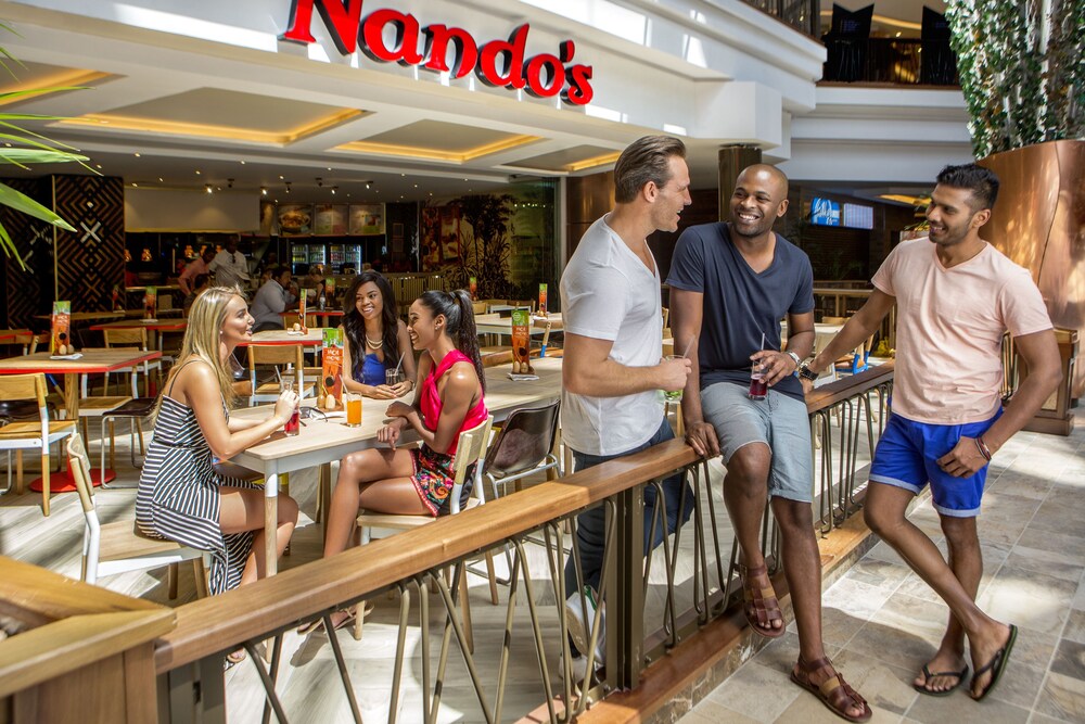 Food Court
