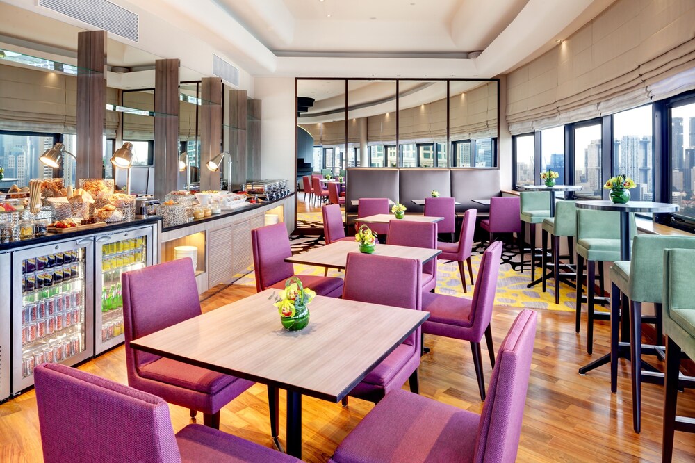 Executive Lounge