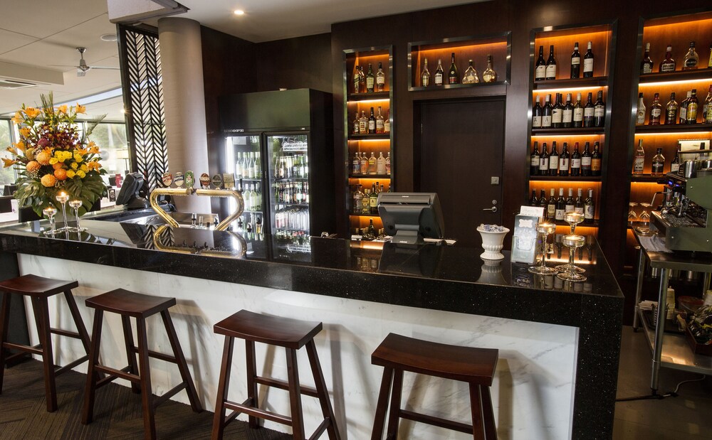 Hotel Bar