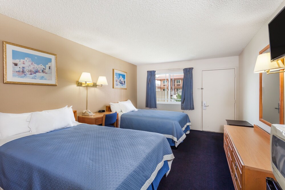 Guestroom View