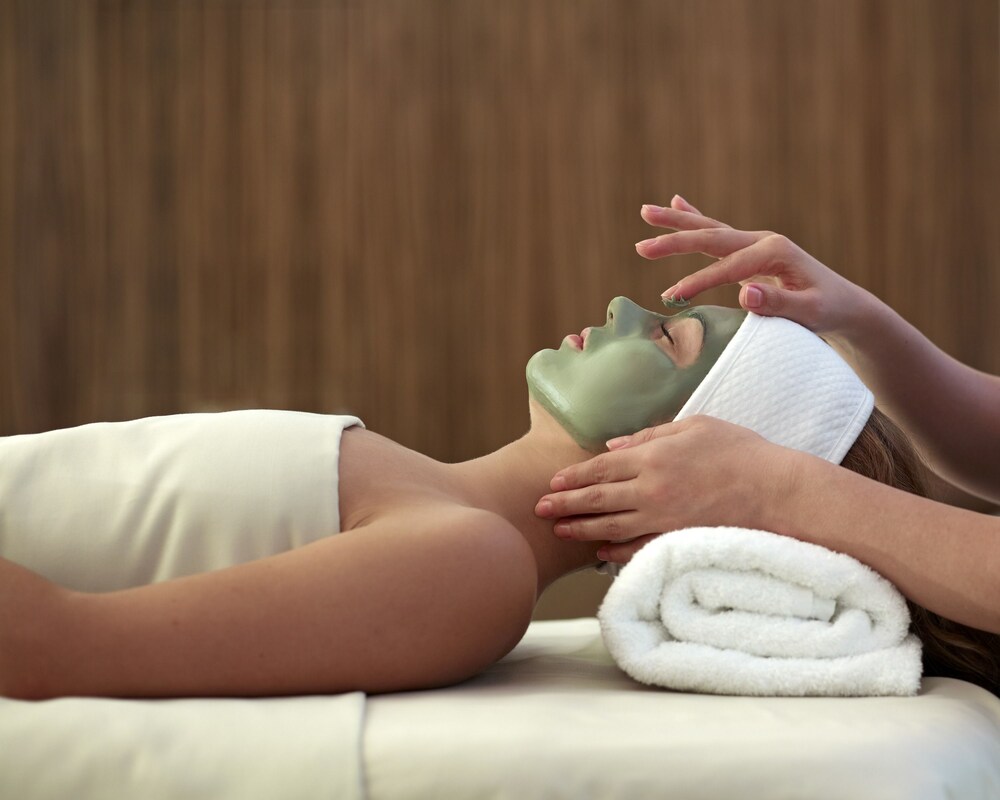 Facial