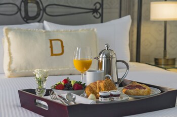Room Service - Dining