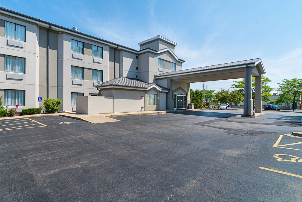 Hotel Front