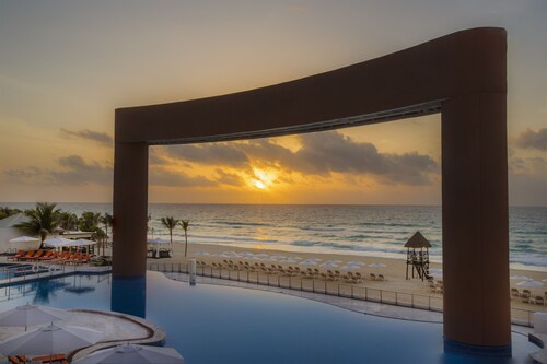 Beach Palace Resort All Inclusive