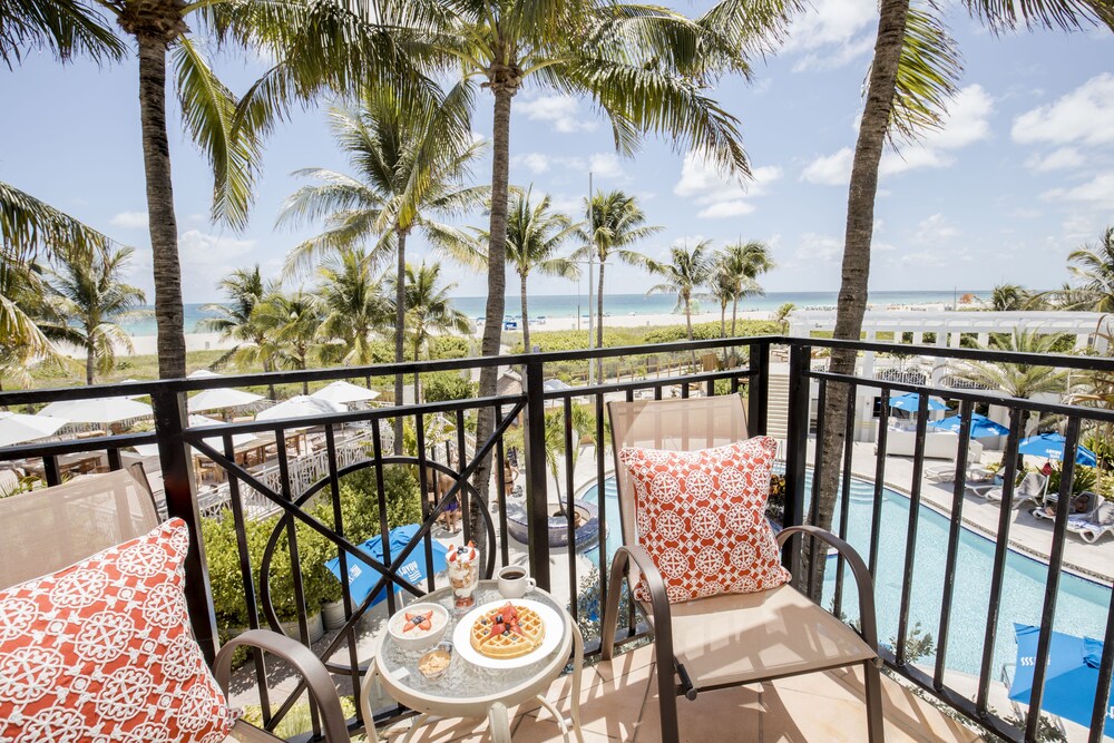 Beach/Ocean View