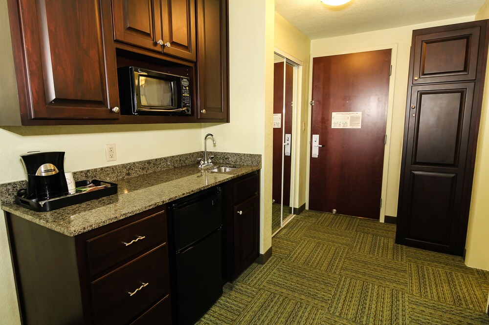 In-Room Kitchenette
