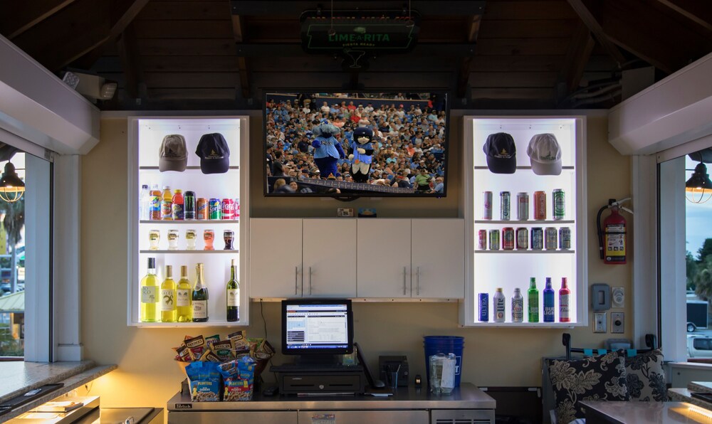 Hotel Bar