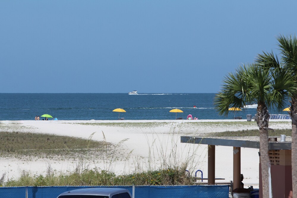 Beach/Ocean View