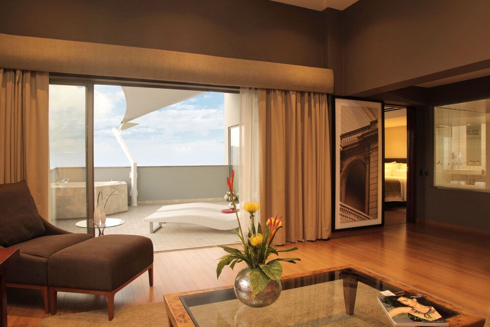 Guestroom View