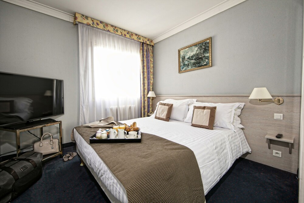 Guestroom