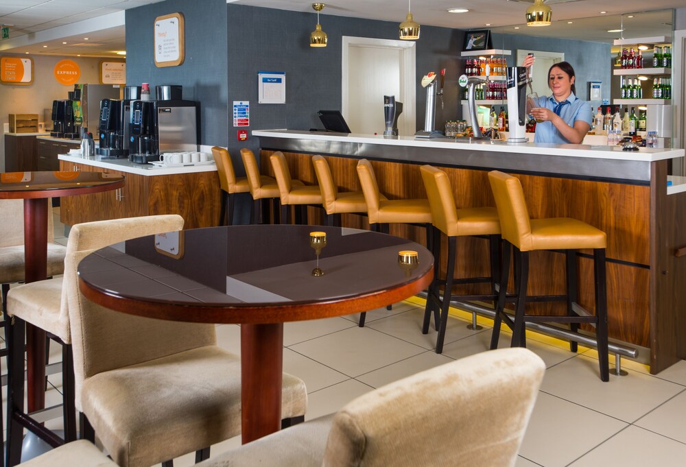 Hotel Lounge