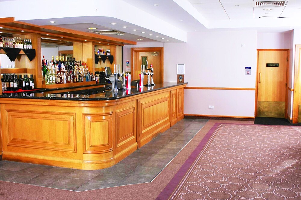 Hotel Bar