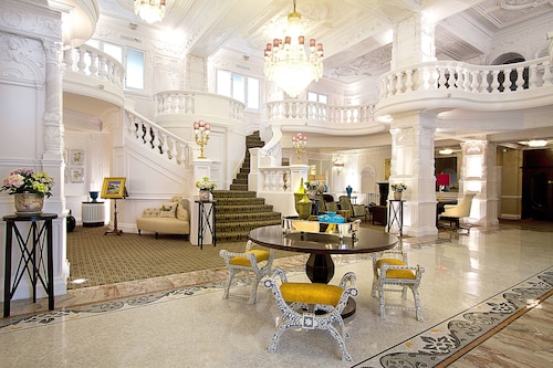 St. Ermins Hotel, Autograph Collection