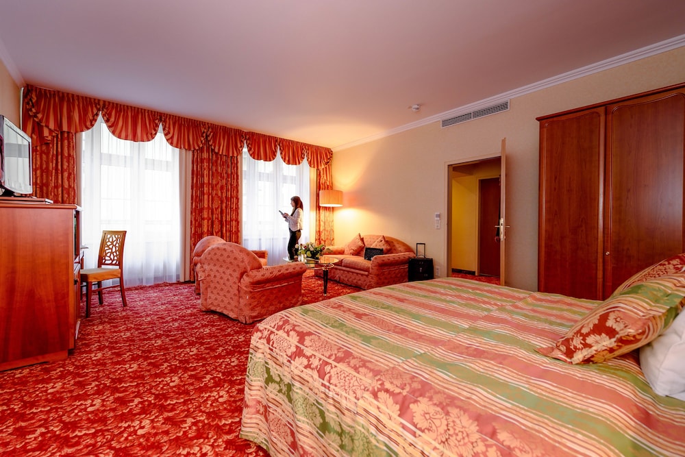Guestroom