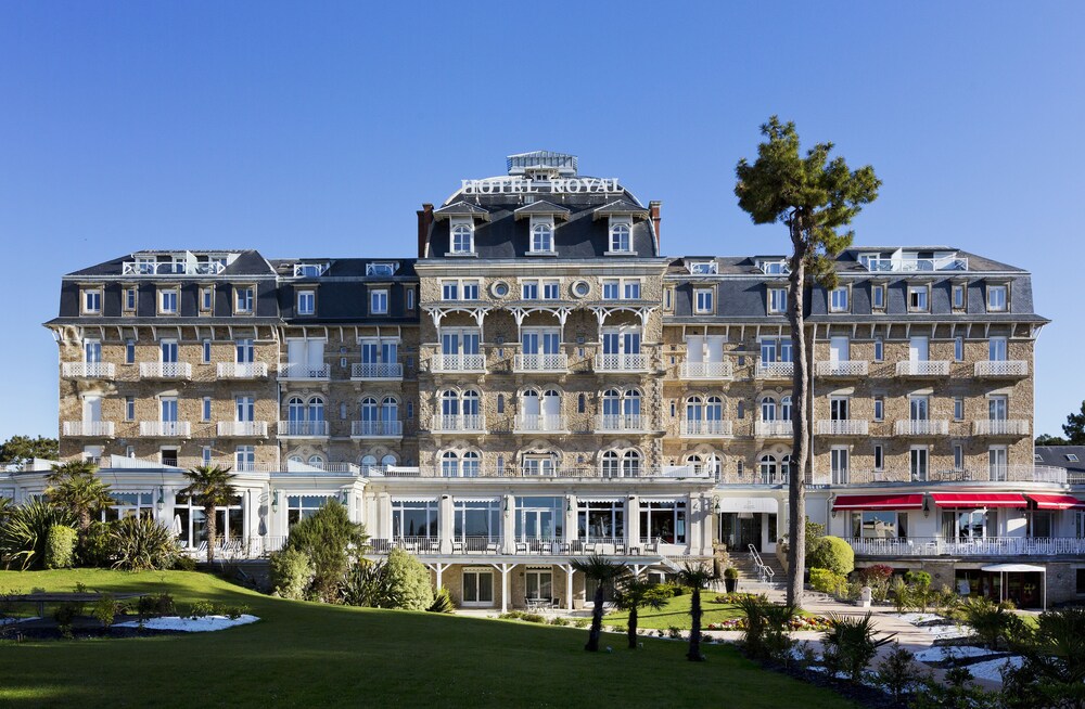 Façade de l'hôtel