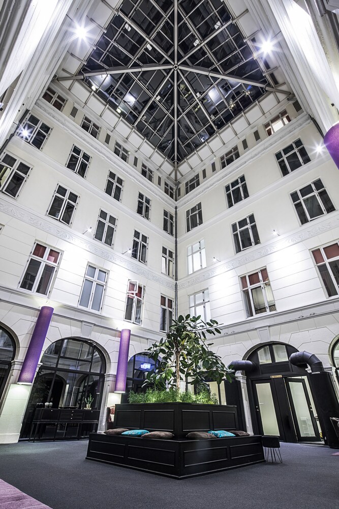 Siddeområde i lobby