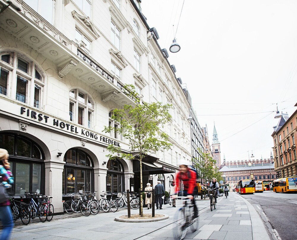 Hotellets facade