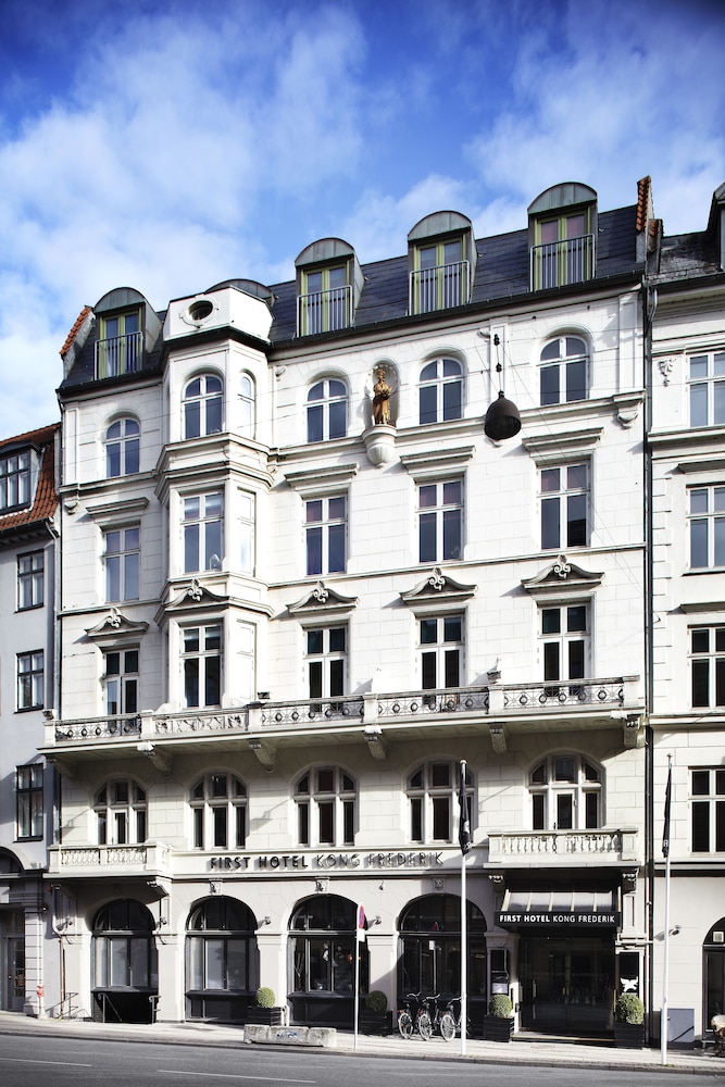 Hotellets facade
