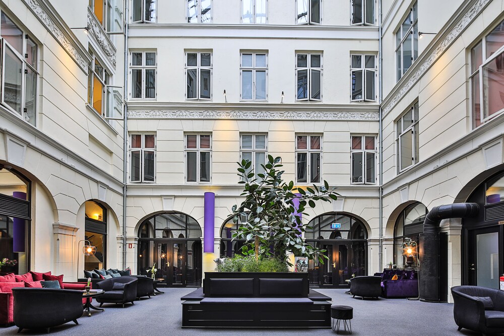 Siddeområde i lobby