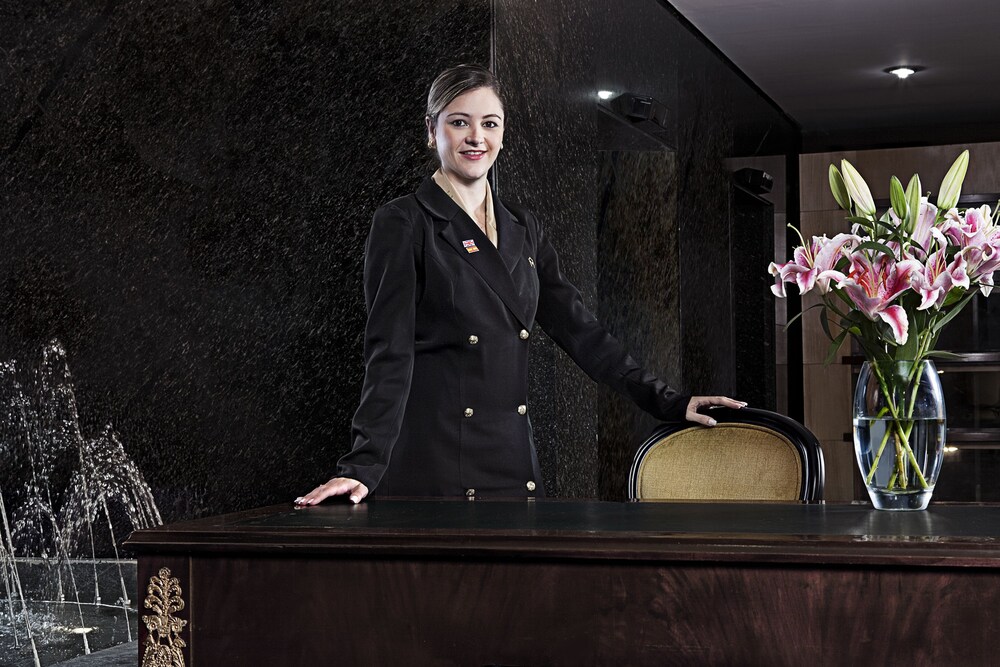 Concierge Desk