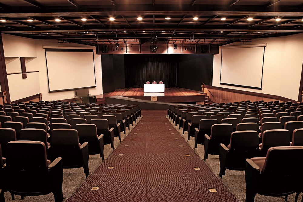 Theater Show