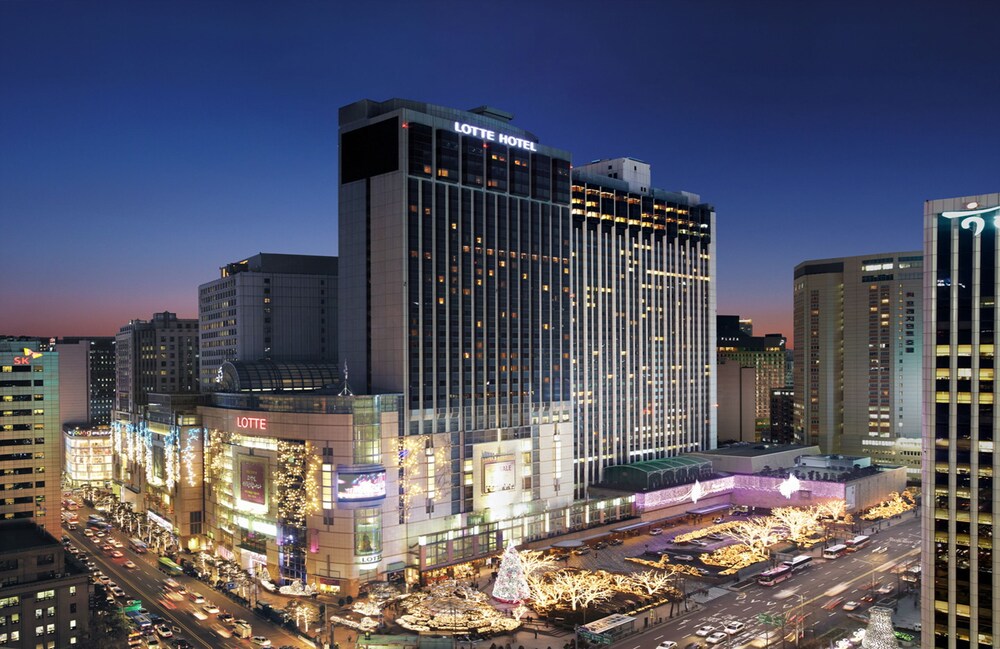 Hotel Front