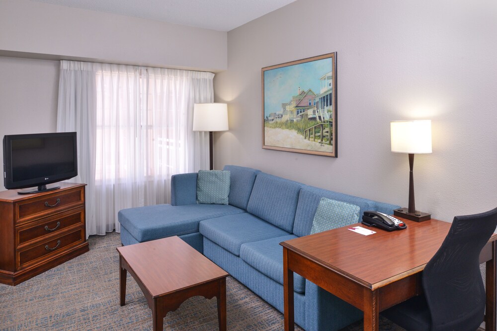 Studio Suite, 1 Queen Bed with Sofa bed - Guestroom