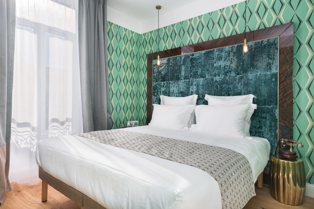 Chambre (Suite, 1 chambre, cuisine, vue ville)