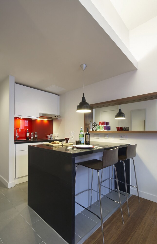 Restauration dans la chambre