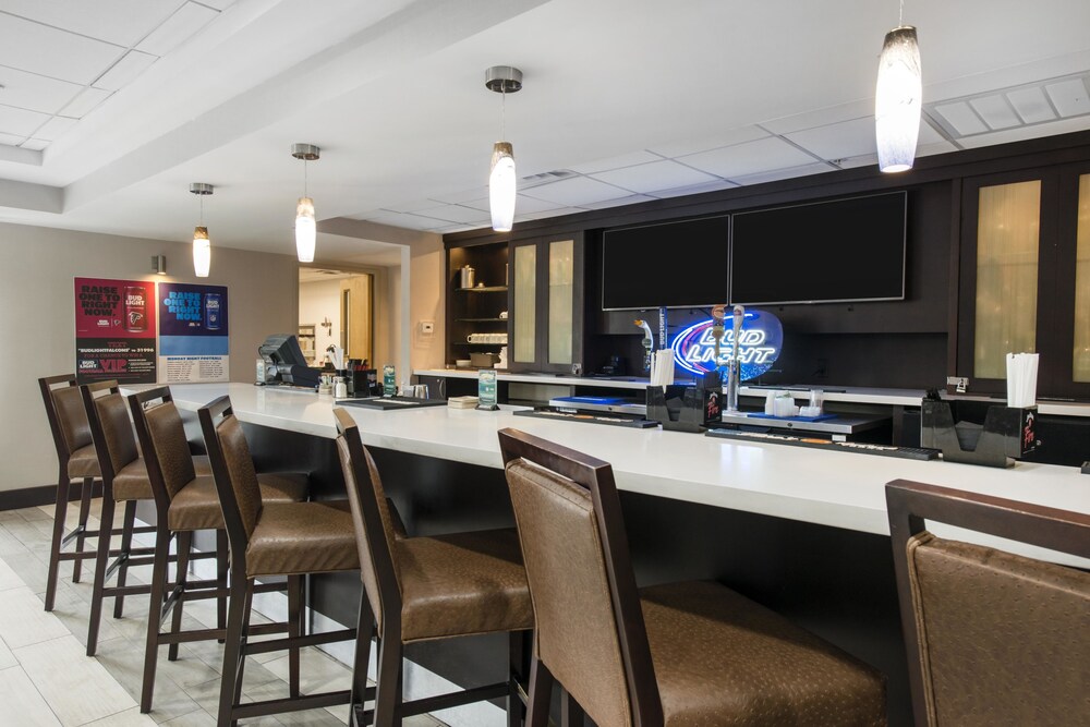 Hotel Bar