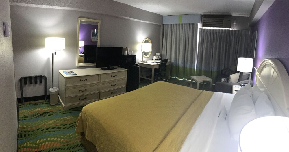 Guestroom View
