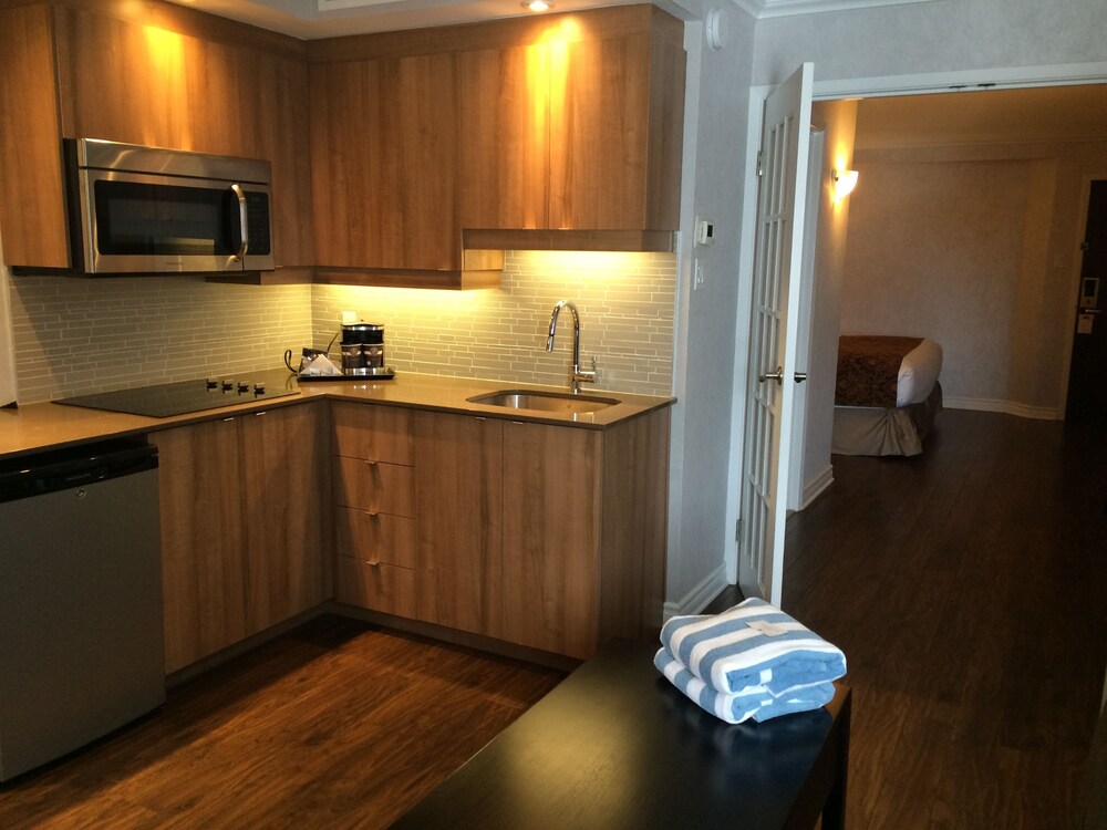 In-Room Kitchen