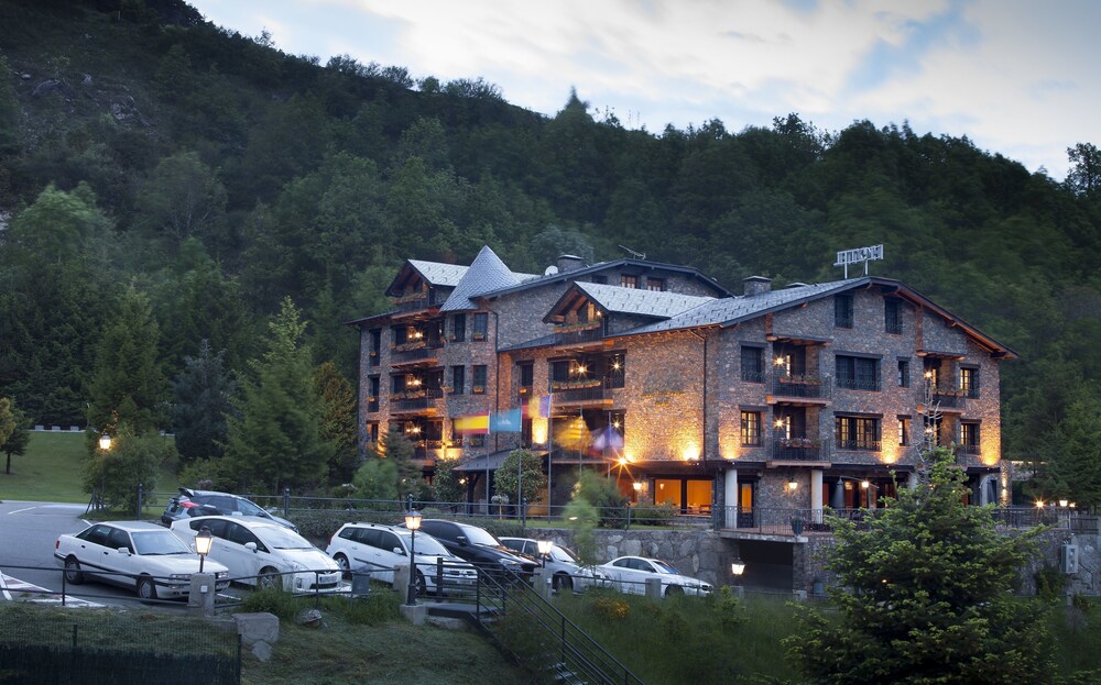 Hotel Front - Evening/Night