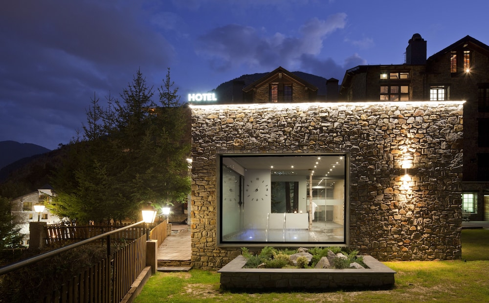 Hotel Front - Evening/Night