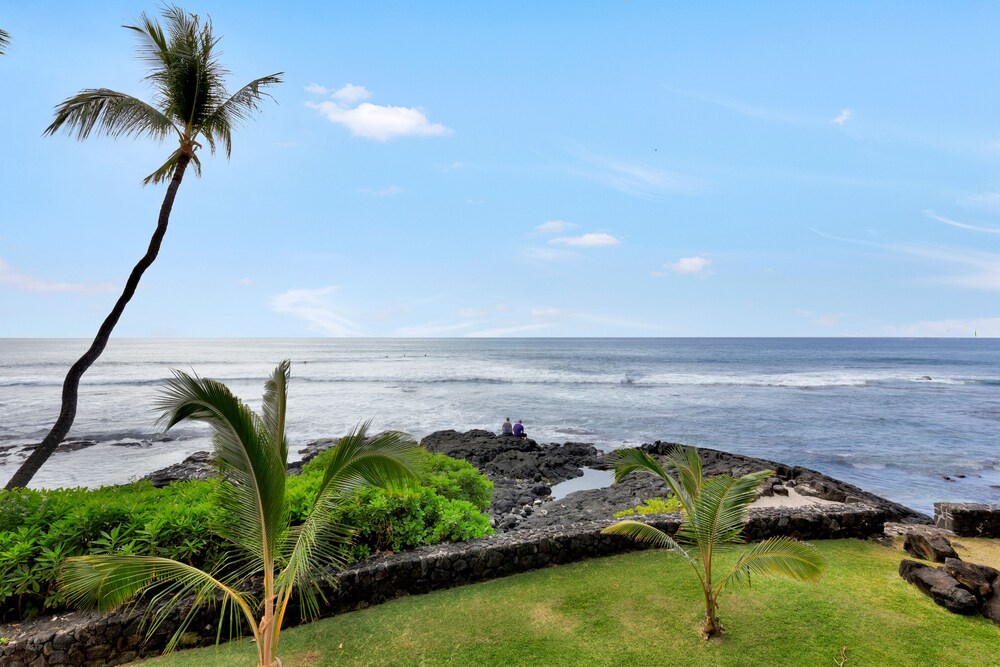 Suite, 2 Bedrooms, 2 Bathrooms, Oceanfront - Guestroom
