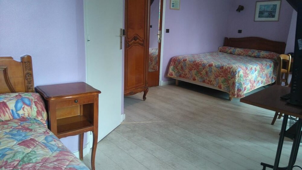 Guestroom